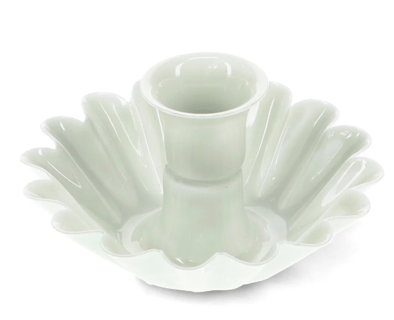 Enamel cupped flower candle holder - Light grey